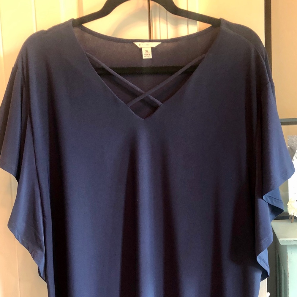 Deep navy 💙